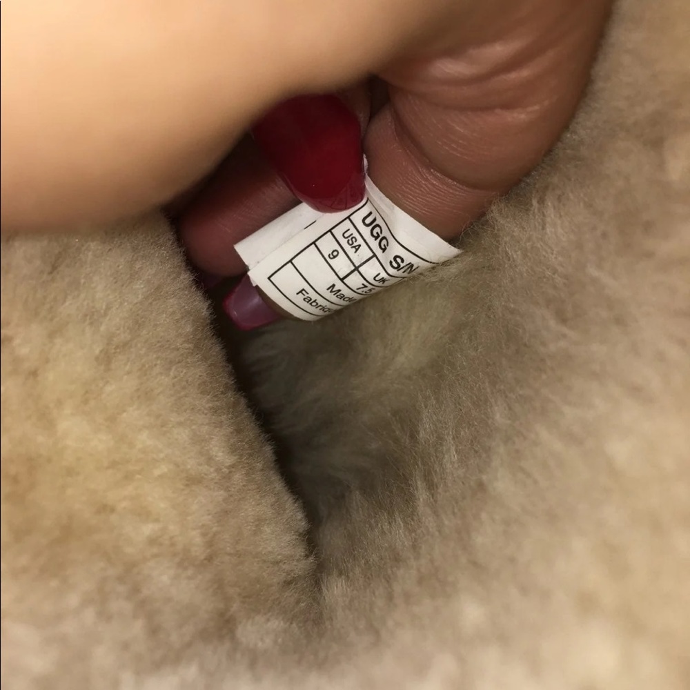 Classic Tall UGG Boots in Sand Women’s 9 - Picture 5 of 5